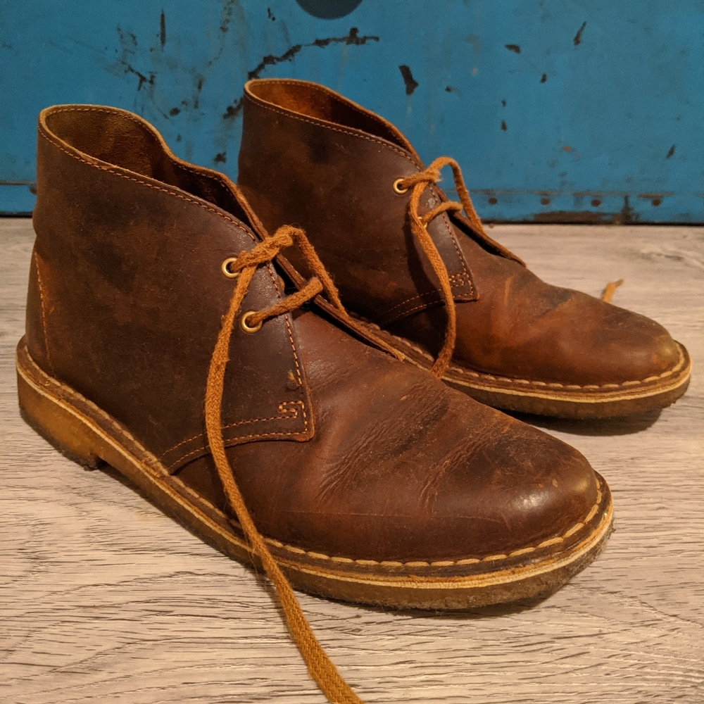 Clark's Desert Boot Women's 9
